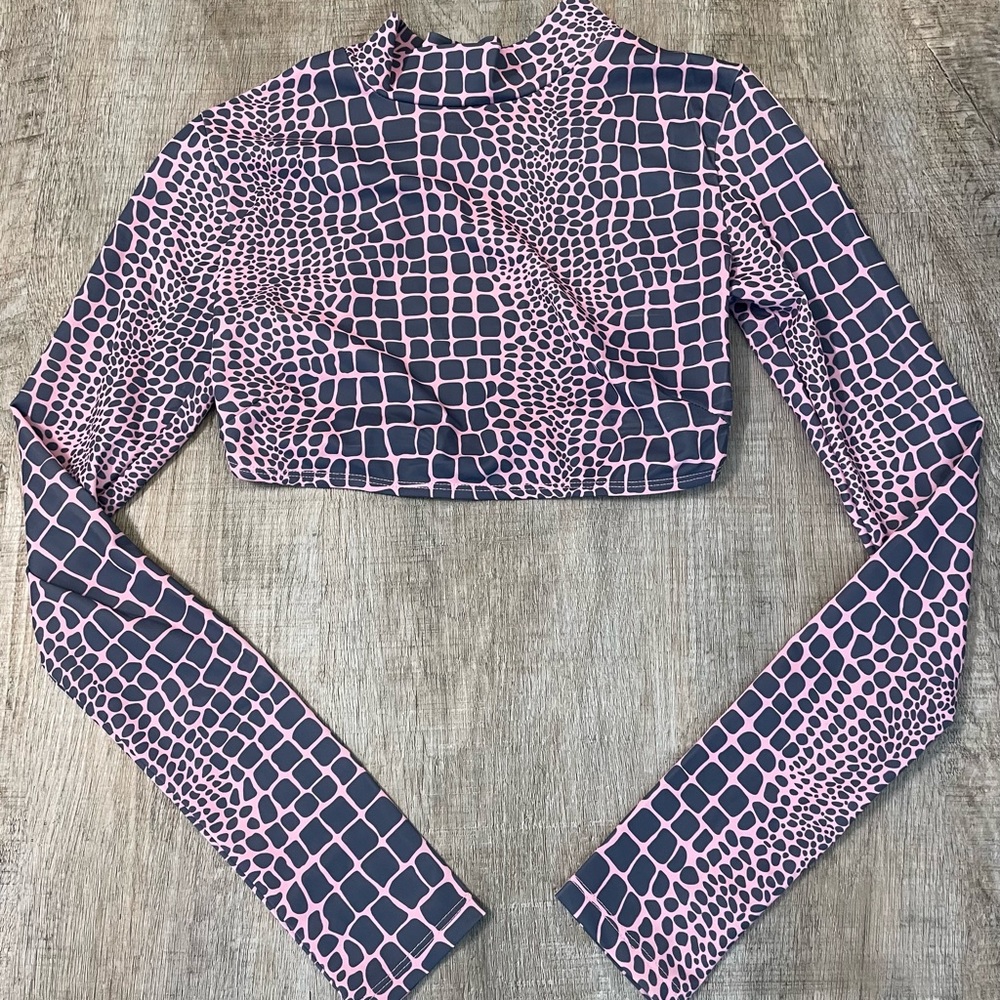 Edikted Open Back Crop Top Size XS